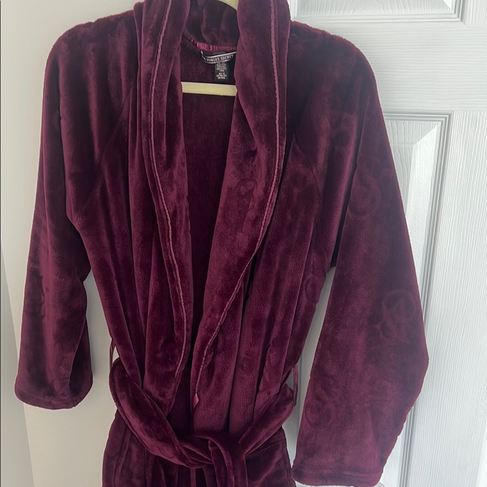 VS Plush Burgundy Women's Robe